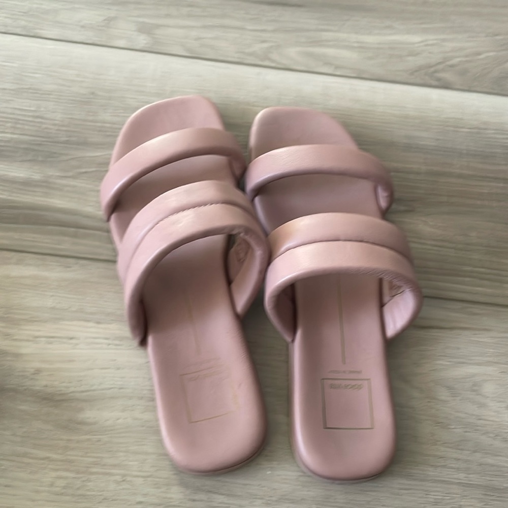 $ firm Dolce Vita Slides